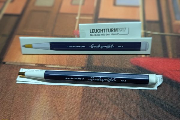 Unboxed Leuchtturm1917 Drehgriffel gel pen.