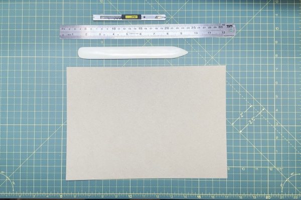 A4 Kraft card.