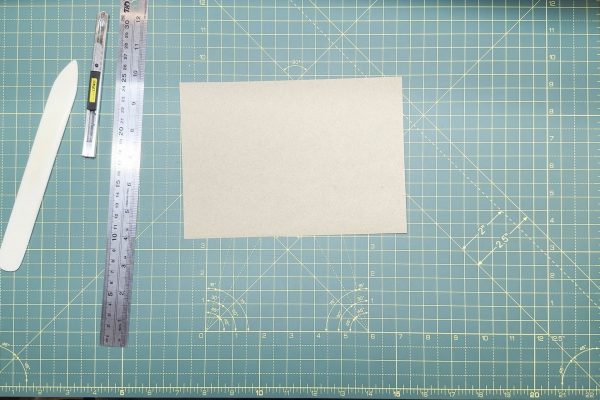 A4 Kraft card and tools.